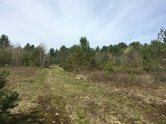 2nd image of 89 State Highway 812