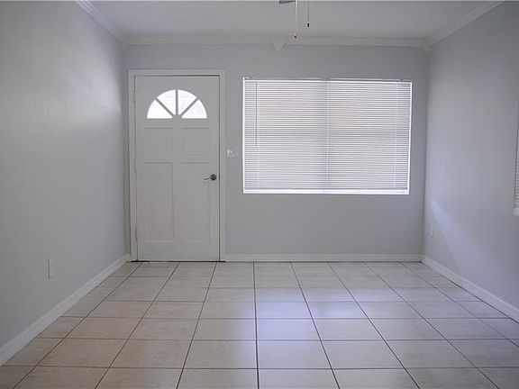 5th image of 2187 Monticello Ave