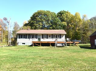 3 Pine Ln, Burnham, ME 04922