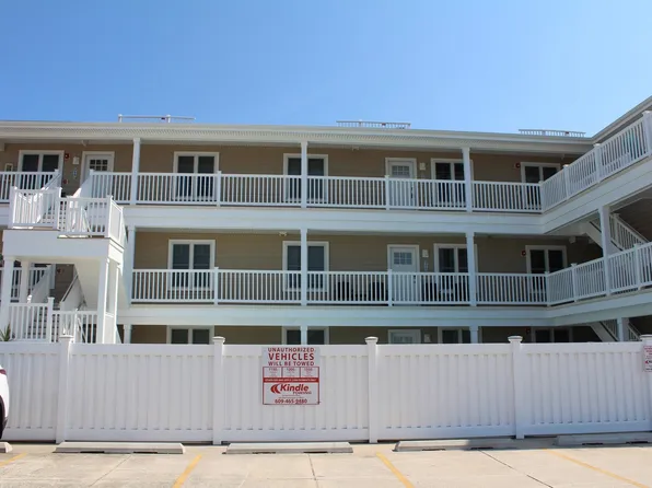 402 E 25th Ave #202, North Wildwood, NJ 08260