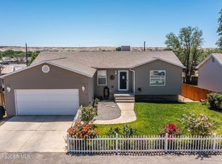 5 Road 6402, Kirtland, NM 87417