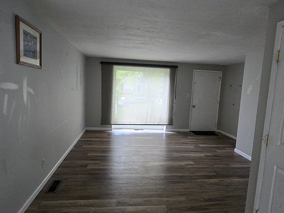 2nd image of 1822 Hemswell Ct
