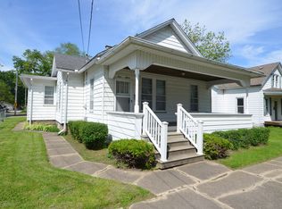 415 Leland St, Ottawa, IL 61350