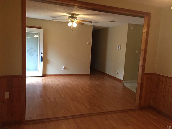 4th image of 2515 Wyatt St