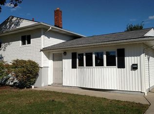 6337 Adair Dr, Brookpark, OH