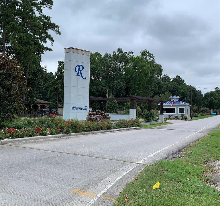 1st image of 19275 Purus Dr