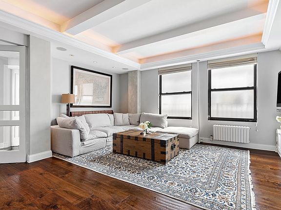 2nd image of 212 E 48th St #8AB