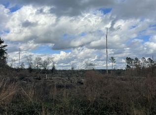 5 Sinclair Rd, Columbia, MS 39429