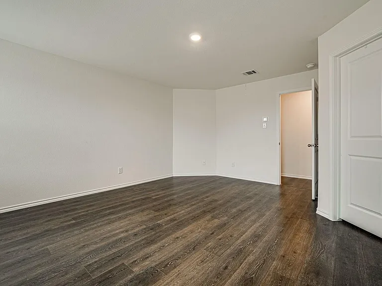 317 Sage St — Photo 14