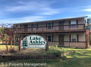 8 Chelsea Ln APT 4, Carbondale, IL 62902