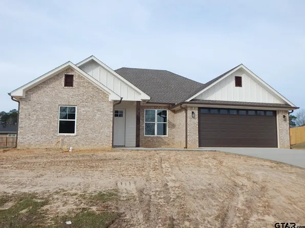 134 Oasis St, Gilmer, TX 75645