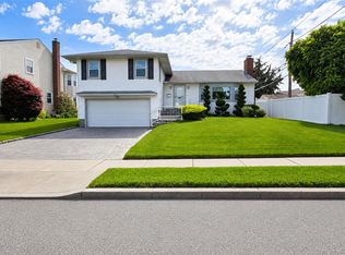 866 Abbott Street, East Meadow, NY 11554