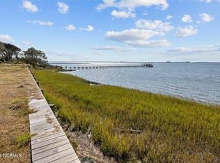 104 Gales Dr, Newport, NC 28570