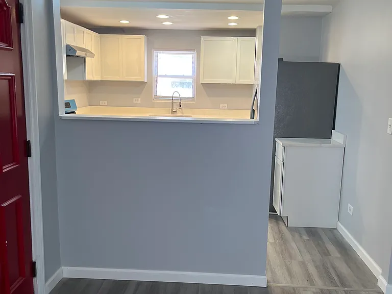 9709 S Emerald Ave — Photo 11