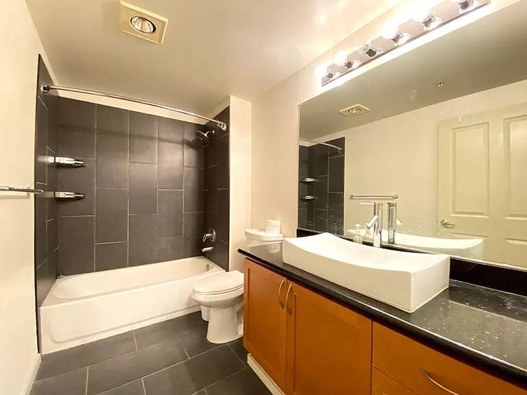 111 108th Ave NE #A312 — Photo 10