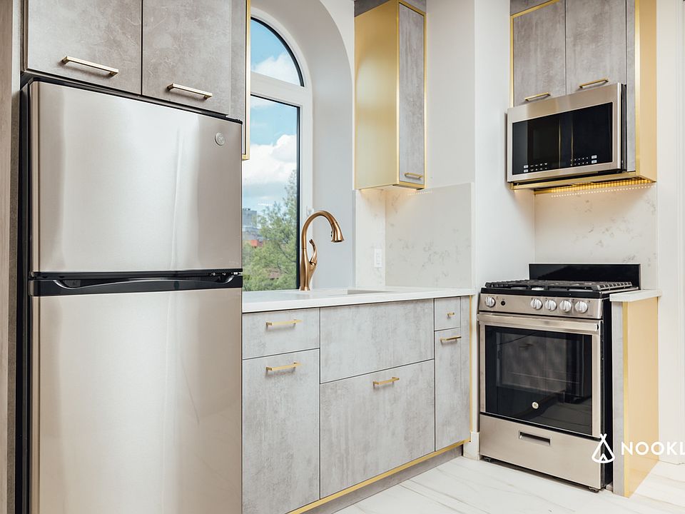 1st image of 130 Graham Ave #4F