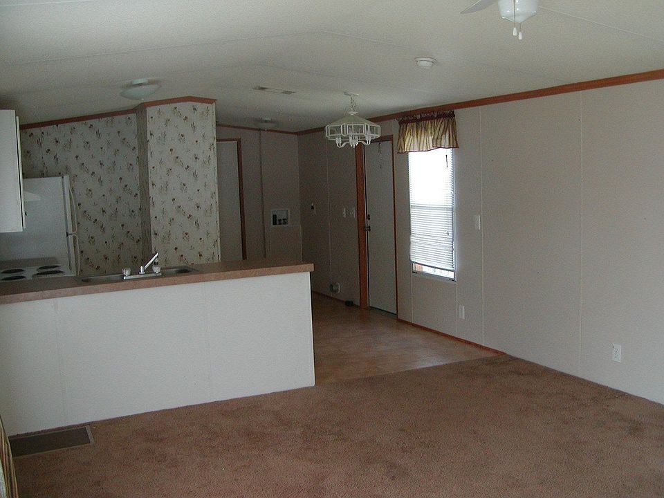 2nd image of 11089 SW Crenshaw Ave Lot 2