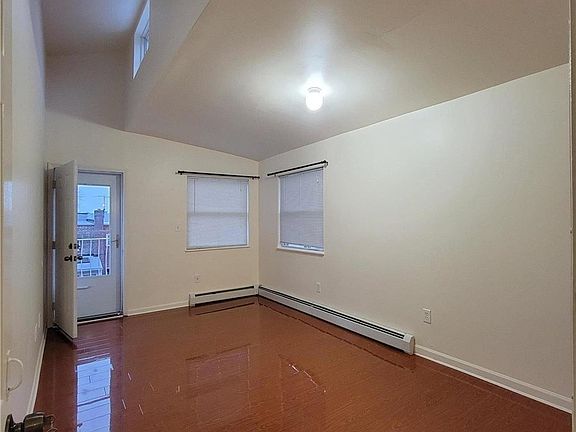 5th image of 6026 83rd Pl Fl 2