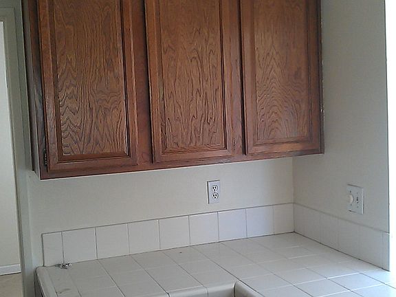 5th image of 2538 Desert Oak Dr