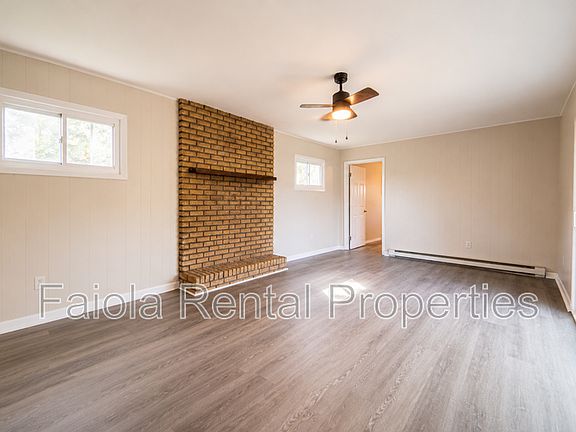 4th image of 519 Berkeley Dr