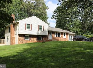 5370 Graystone Rd, Warrenton, VA 20187