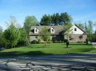 16379 Ceile Cir, Walton Hills, OH 44146