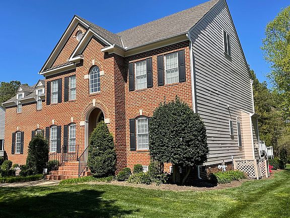 3rd image of 4717 Trail Wynd Ct