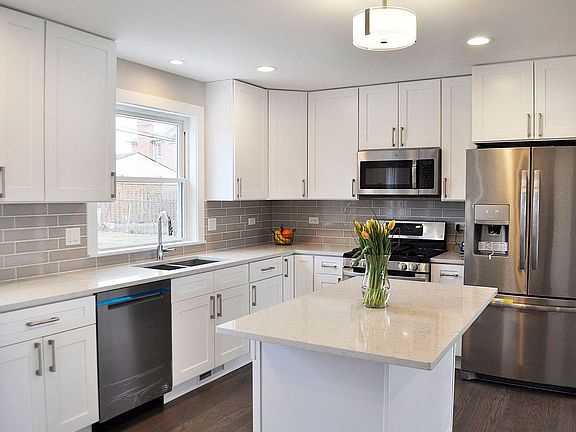 2nd image of 4020 W 106th Pl
