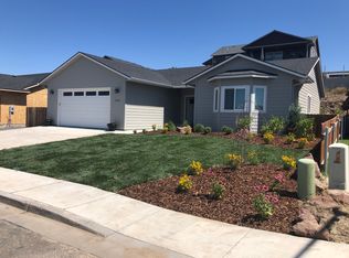 1746 SW 3rd St, Pendleton, OR 97801