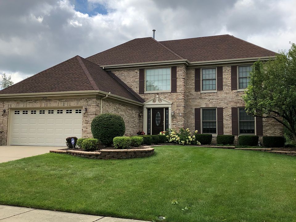 1253 St. Claire Place