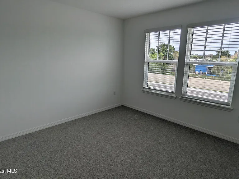 4317 Jetty Ln NE — Photo 32