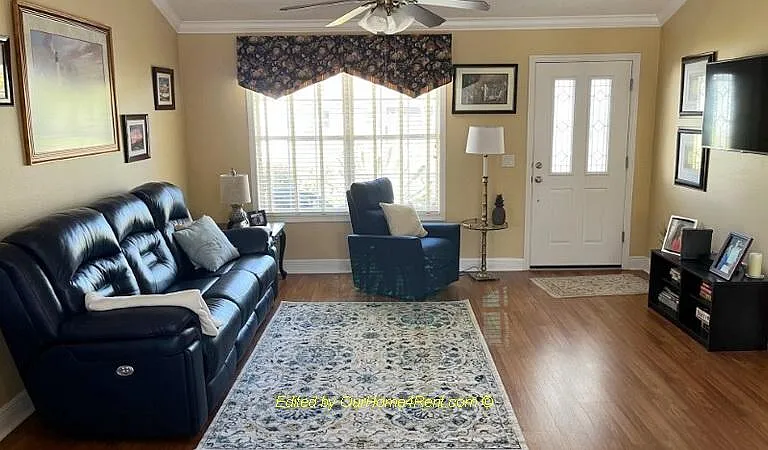 1184 Thompson Ave — Photo 6