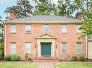 2000 Fairway Dr, Suffolk, VA 23433