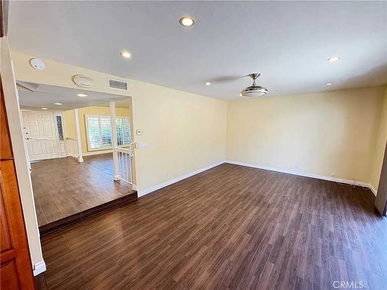 20409 Tufts Cir — Photo 9
