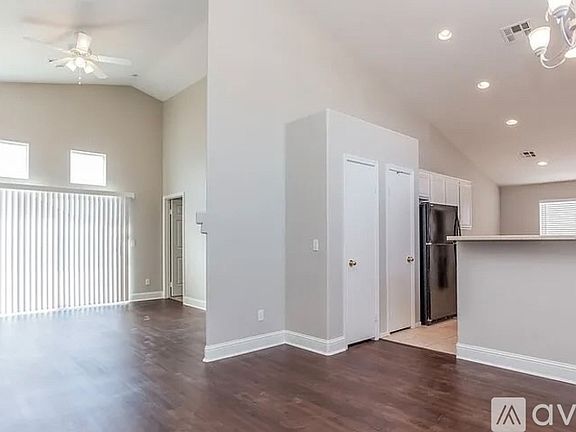 3rd image of 2749 Gardenia Flower Ave