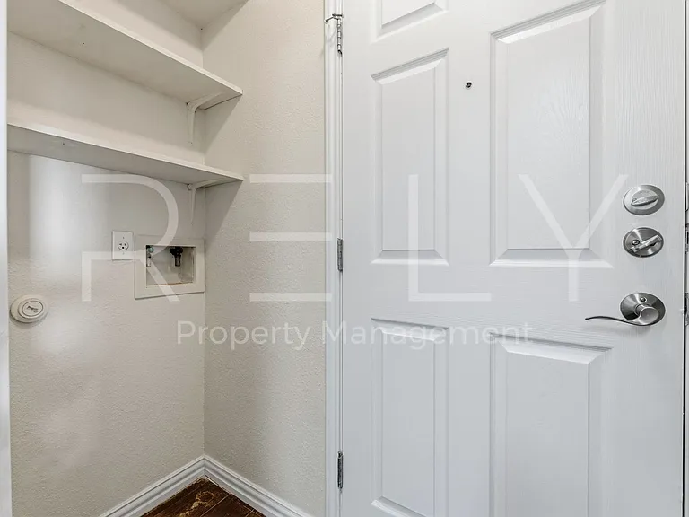 1004 Drovers Cv — Photo 12