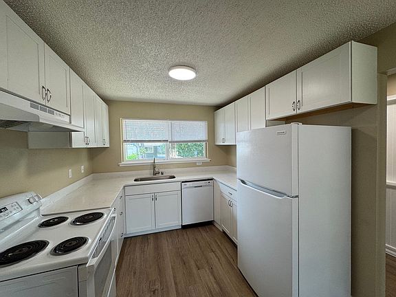 4th image of 6102 6th Ave APT 2