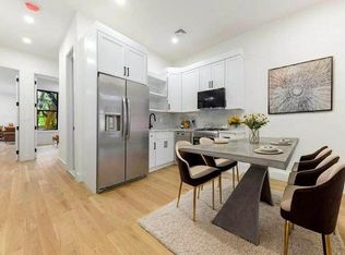 246 Vernon Ave, Brooklyn, NY 11206