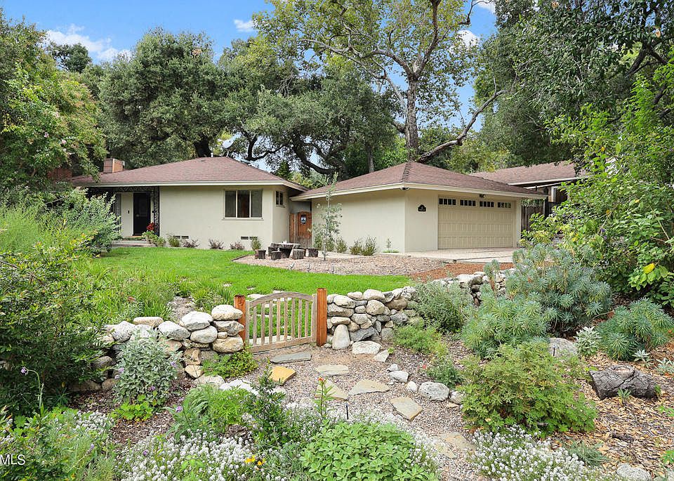 1st image of 35 Monterey Ln