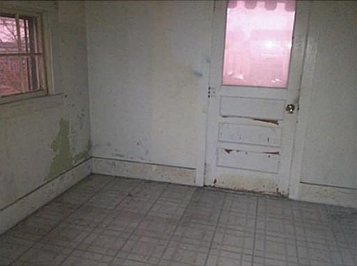 3rd image of 515 Park St