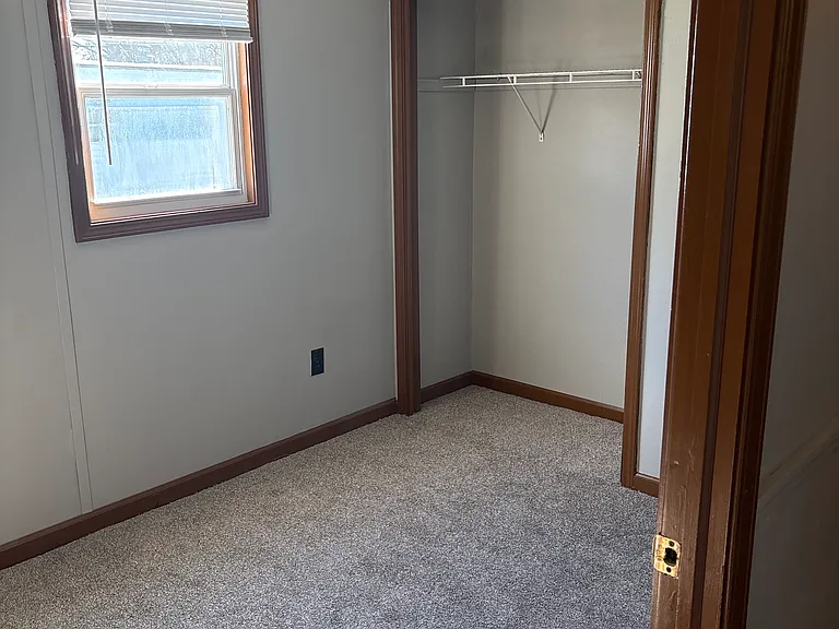 1400 N Elm St — Photo 9