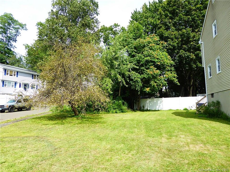 2nd image of 38 Truman St