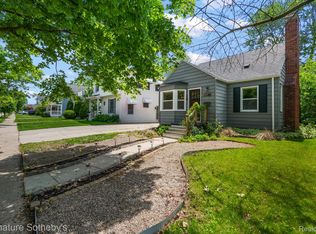 929 Columbia Rd, Berkley, MI 48072