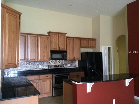 4th image of 13619 Zori Ln