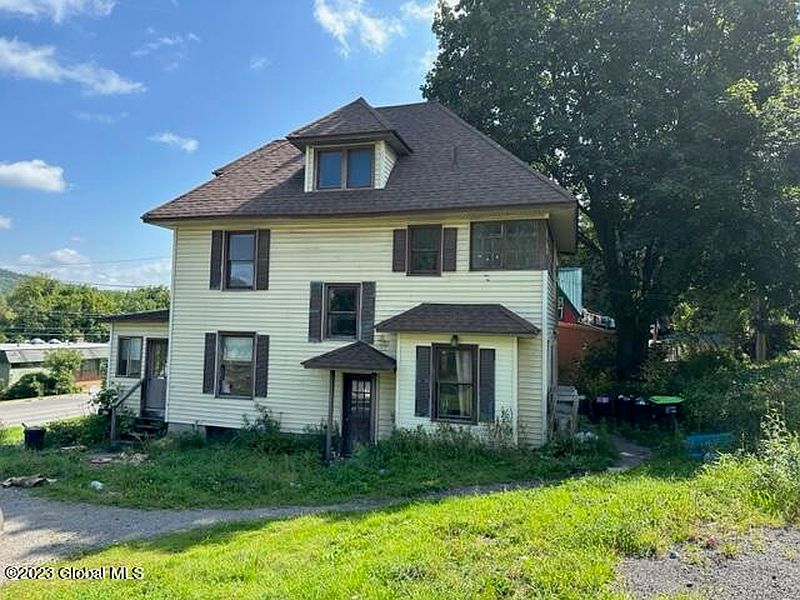 2nd image of 285 W Main Street