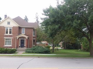 105 4th Grant Blvd W, Wabasha, MN 55981