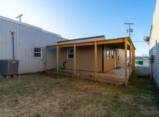 117 W Main St, Mentone, IN 46539