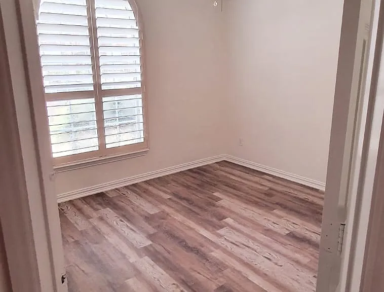 9720 Windy Hollow Dr — Photo 15