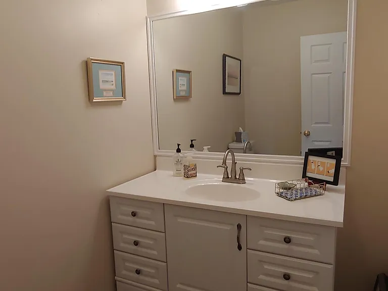 34 Mount Vernon St #5 — Photo 13