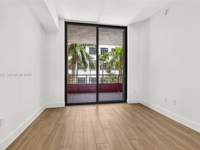 90 NE 32nd St #209 — Photo 6